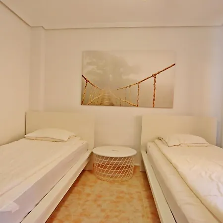 Apartment Ref 11102 Al Borde Del Agua
